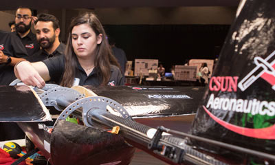 Female student working in the lab.